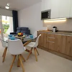 Comodo Con Terraza Y Piscina Comunitaria, Cerca De La Playa De Riells - Hisp-236-15 * Torroella de Montgrí